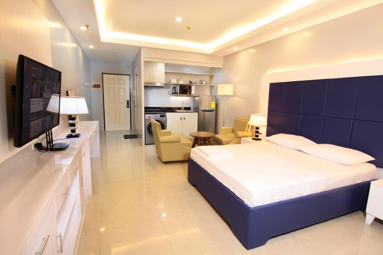Malate Bayview Mansion City View Manila Bagian luar foto