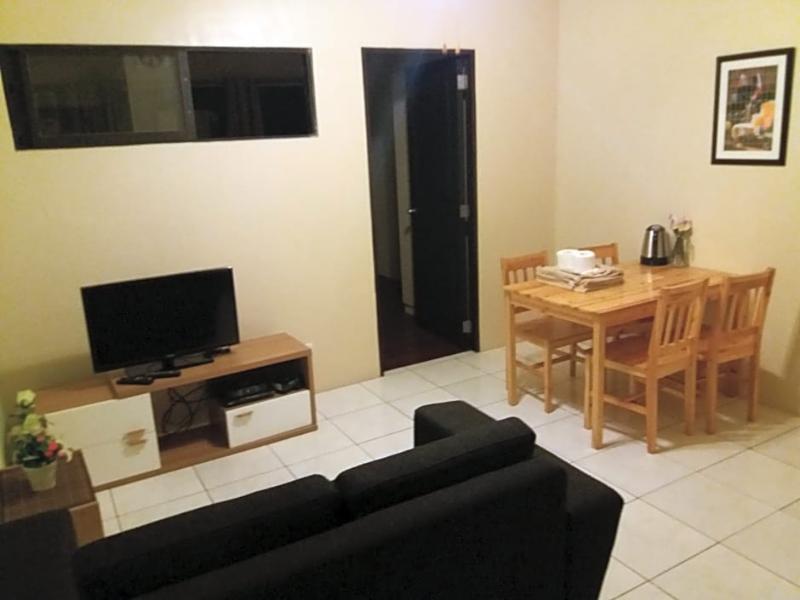 Malate Bayview Mansion City View Manila Bagian luar foto